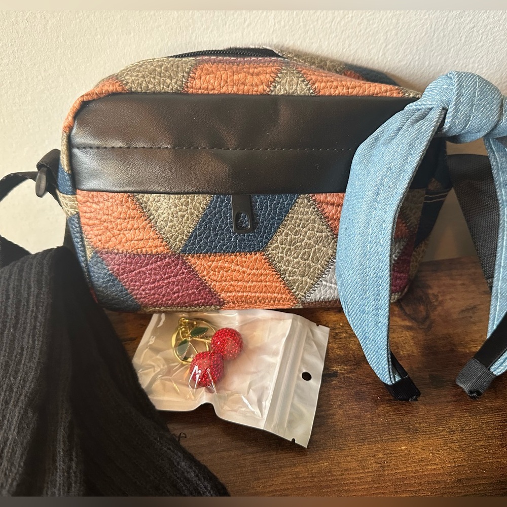 Bag Bundle Geometric Patterned Bag, Denim Headban… - image 1
